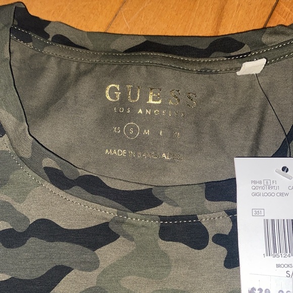 Guess camo t-shirt, brand New short sleeve guess Los Angeles - Picture 4 of 6